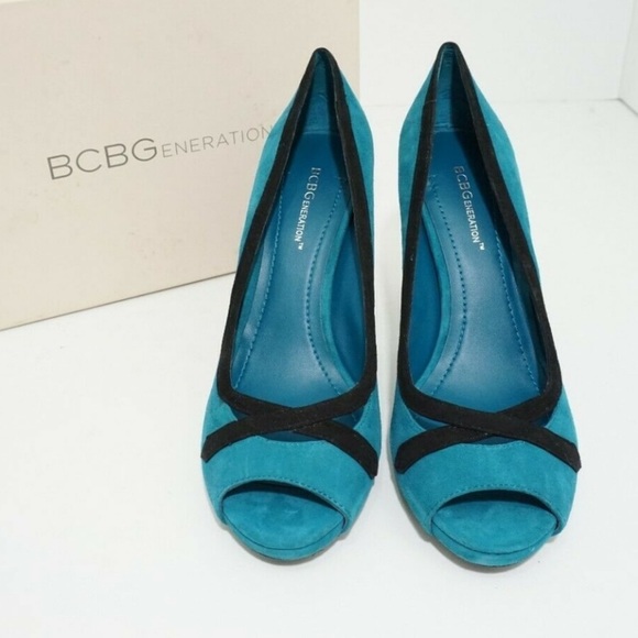 NEW ⭐️ BCBGeneration Teal/Black Kidsuede Heels - Picture 5 of 10